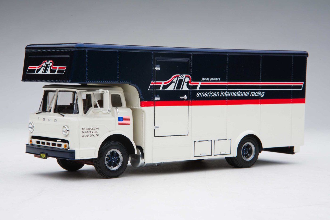 AIR Racing Team Transporter