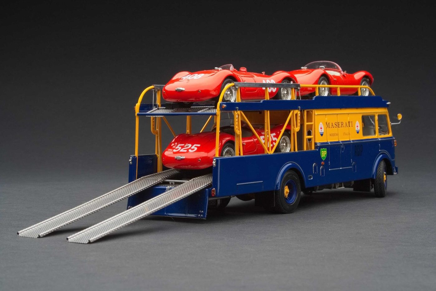 Scuderia Maserati Transporter with Maserati A6 GCS - Image 4