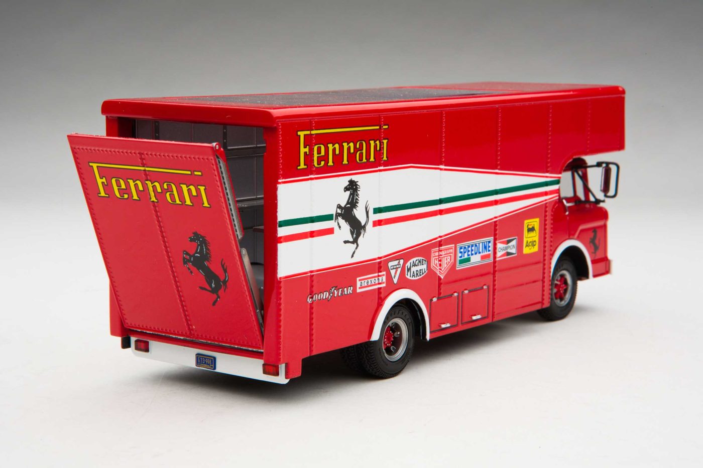 Scuderia Ferrari F1 Transporter - Image 2