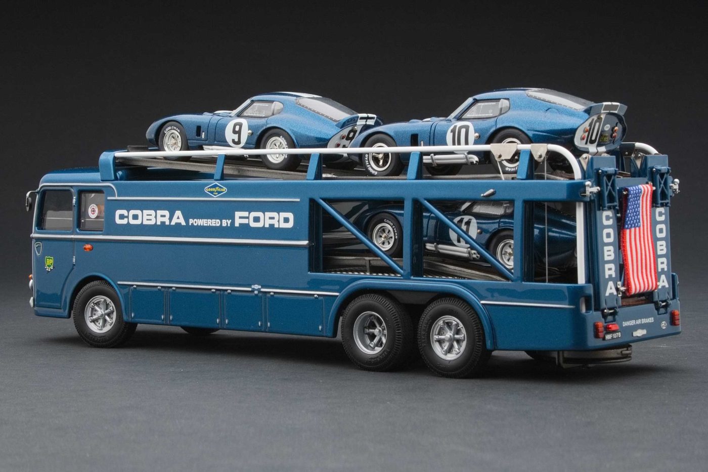 1965 Le Mans | Cobra Racing Transporter with Cobra Daytona Coupe - Image 4