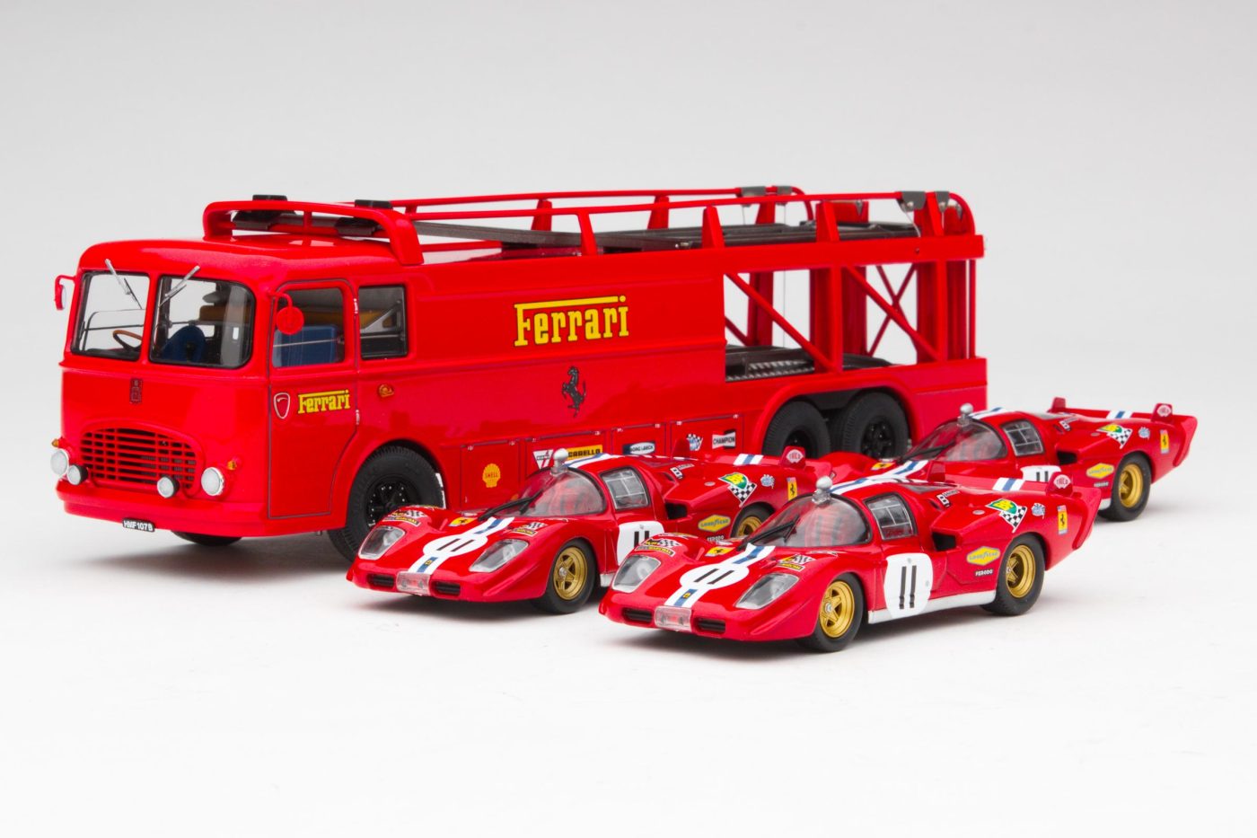 "Le Mans", the Movie | Scuderia Ferrari Transporter with Ferrari 512S