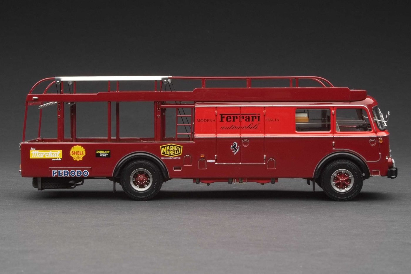 Scuderia Ferrari Transporter - Image 2
