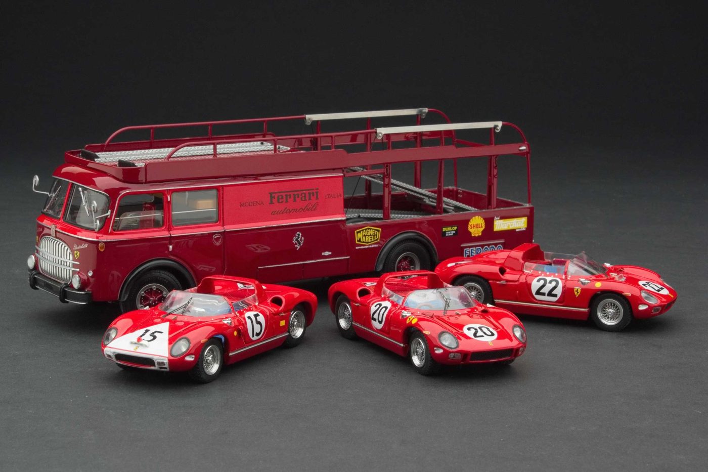 1964 Le Mans | Scuderia Ferrari Transporter with Ferrari 275 P and Ferrari 330 P