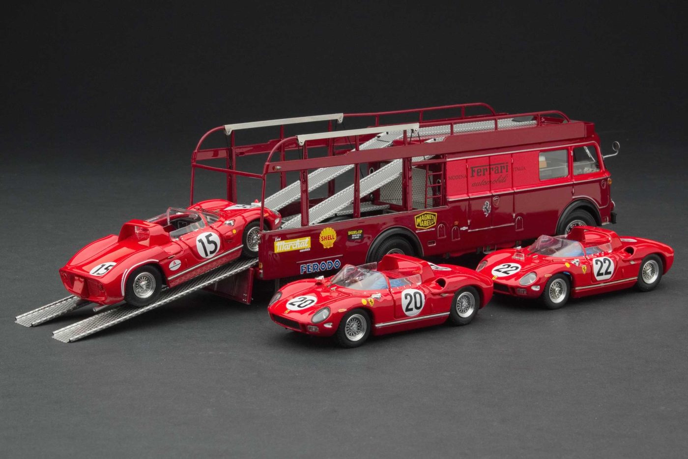 1964 Le Mans | Scuderia Ferrari Transporter with Ferrari 275 P and Ferrari 330 P - Image 2
