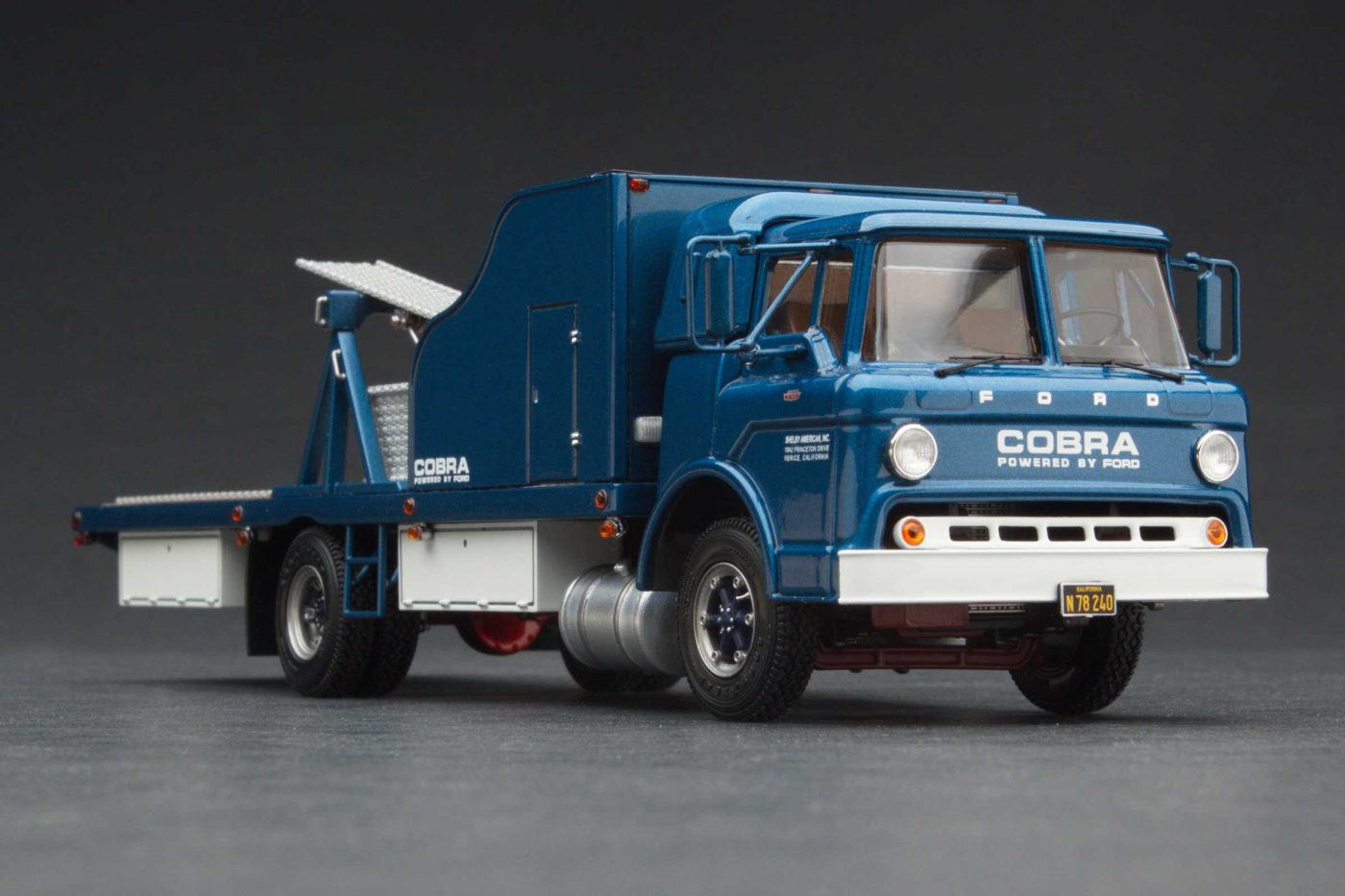 Shelby Transporter | Guardsman Blue
