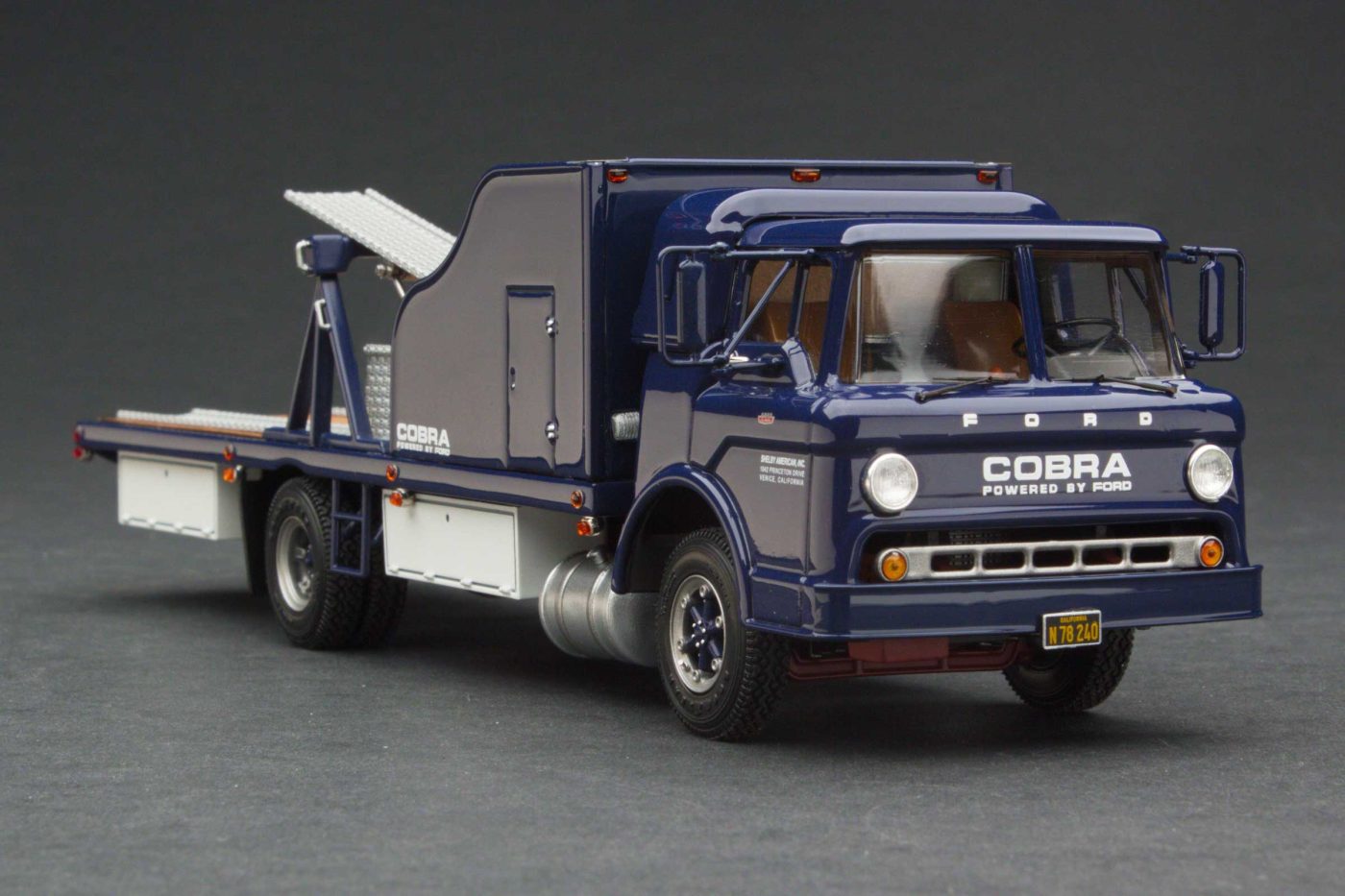Shelby Transporter | Ford Blue