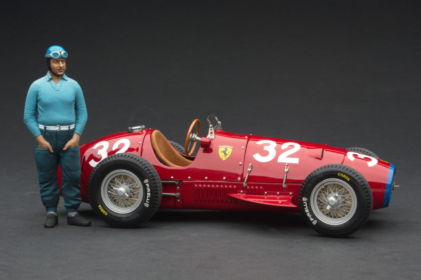 Winner, 1952 Grand Prix de Pau driven by Alberto Ascari - with Driver Figurine