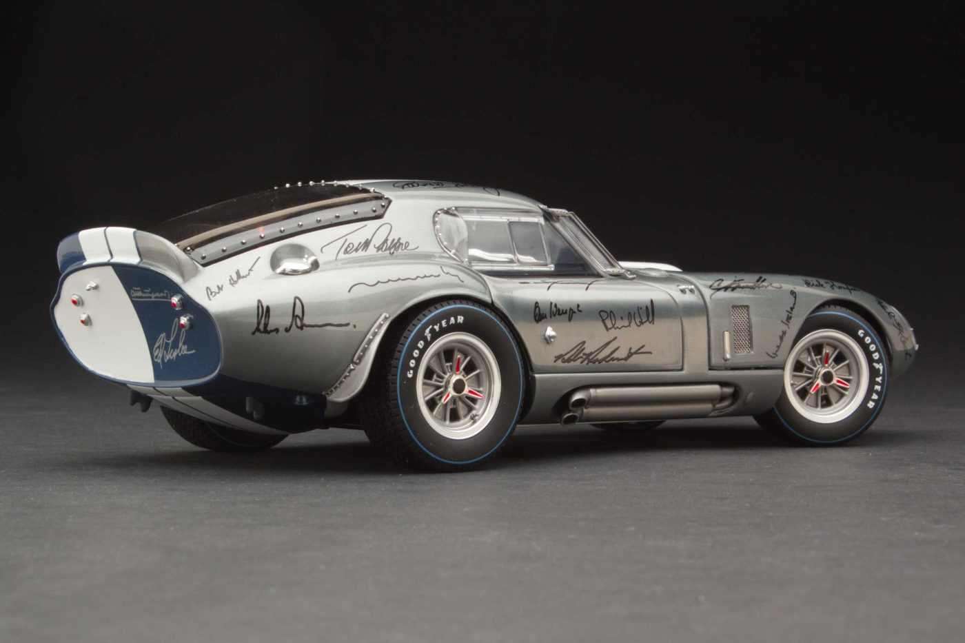 Winner, 1965 Daytona 24 Hours | Signatures Edition - Image 3