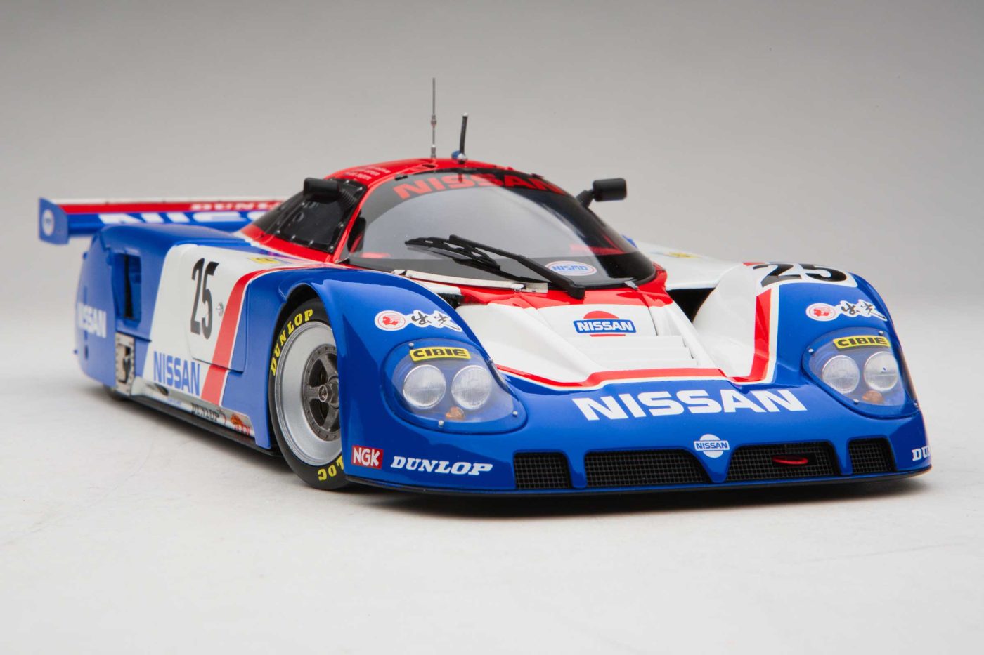 1989 Le Mans 24 Hours | Geoff Brabham, Chip Robinson, Arie Luyendyk | Works Nissan